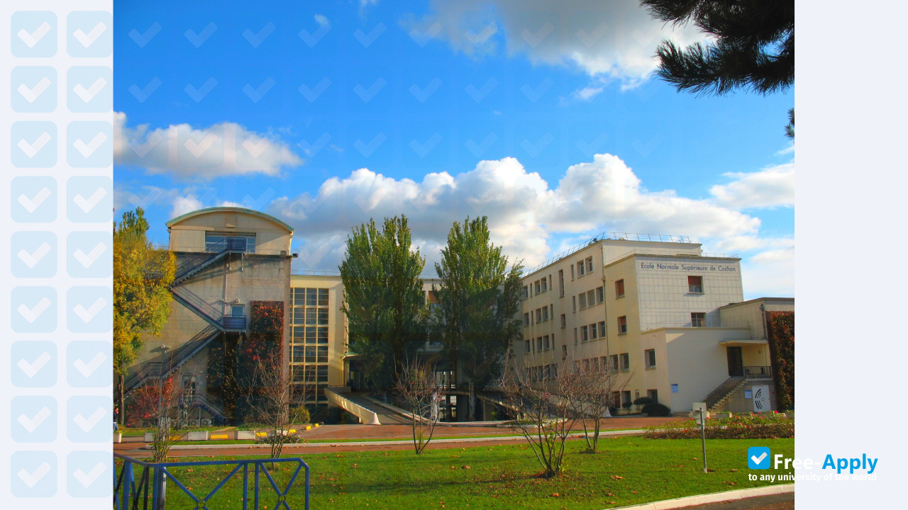 School of Higher Education Paris-Saclay фотография №6