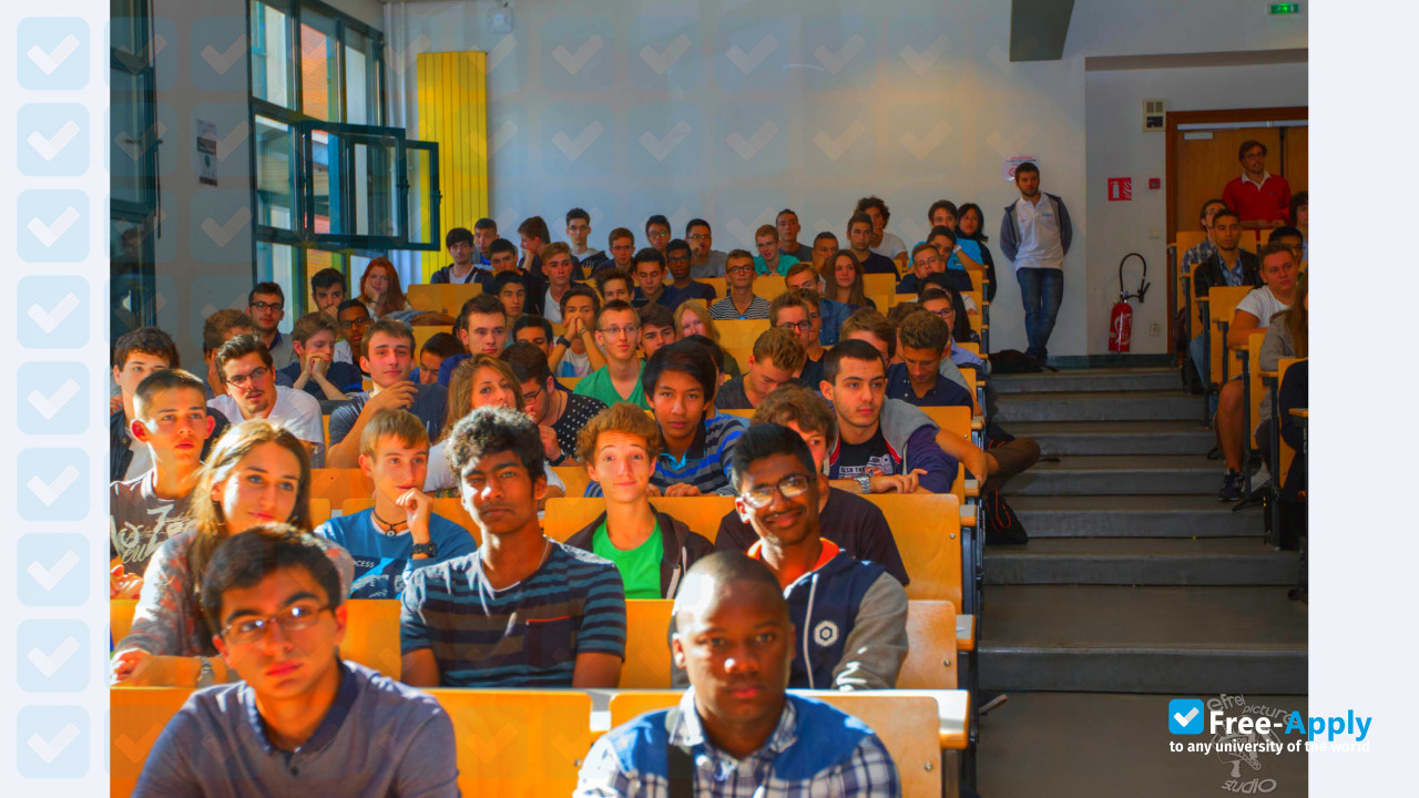 Higher School of Telecommunications Engineering and Computer Science photo #10