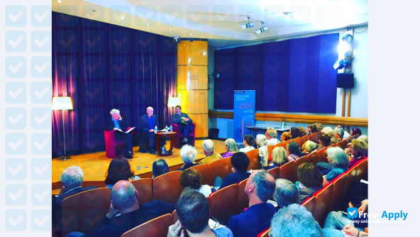 The American University of Paris photo #6