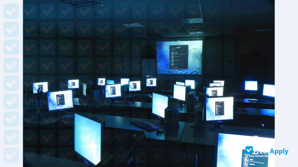 Leonardo da Vinci Engineering School photo #10