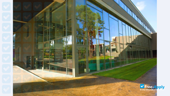 Higher School of Engineers in Electrical Engineering photo #2