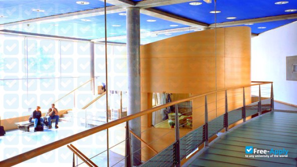 Higher School of Chemistry, Physics, Electronics of Lyon photo #5