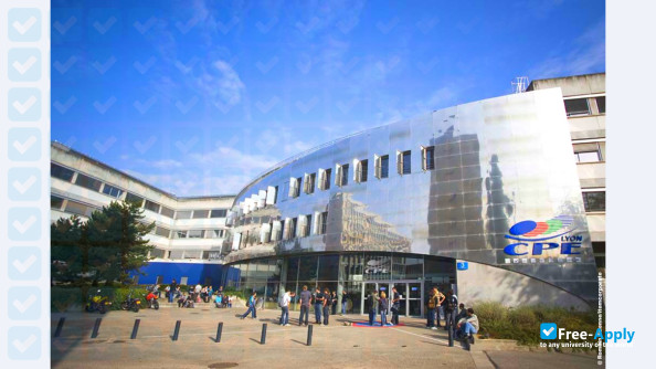 Photo de l’Higher School of Chemistry, Physics, Electronics of Lyon #10