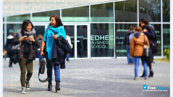 EDHEC Business School фотография №11