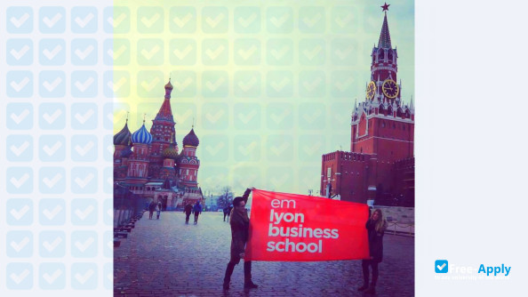 EMLYON Business School photo #5