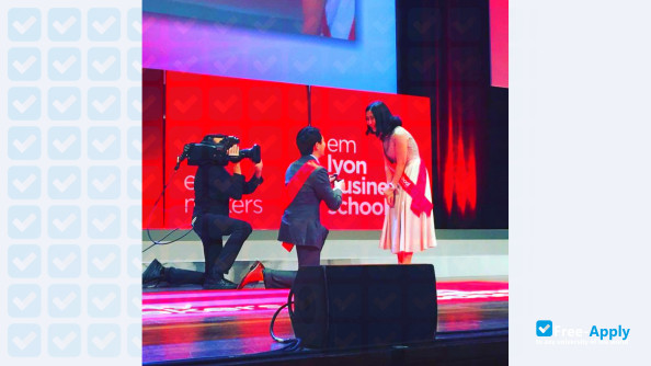 EMLYON Business School photo #2