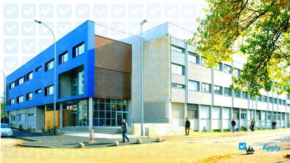 National Institute of Applied Sciences of Lyon фотография №3