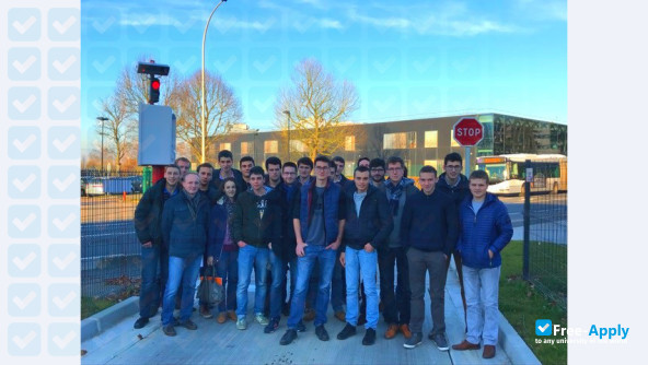 Photo de l’School of Agricultural Engineers #2