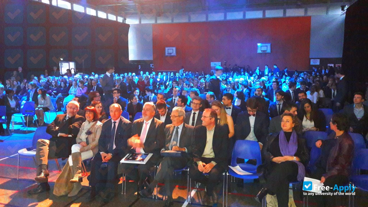 Photo de l’French Civil Aviation University #3