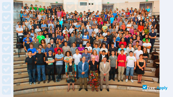 School of Higher Education Paris-Saclay фотография №9