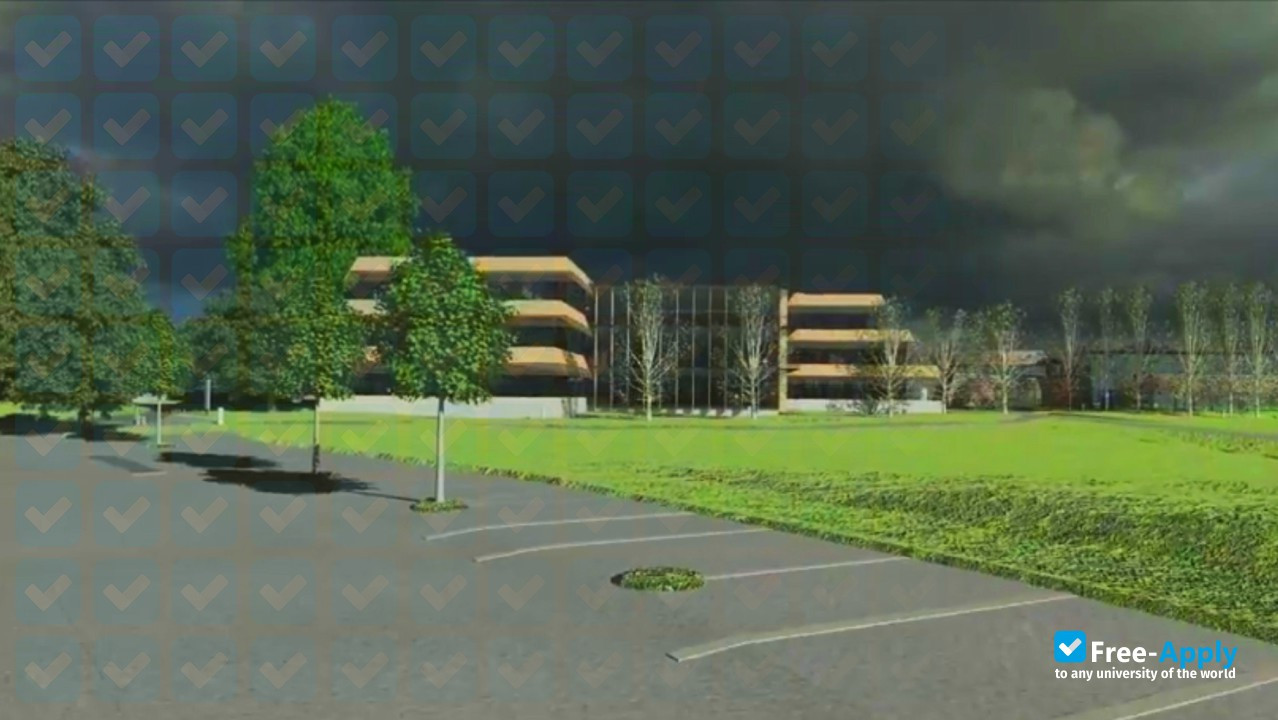 Foto de la University of Pau and Adour Country #5