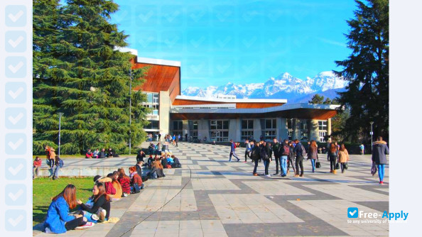 Photo de l’Grenoble Alpes University #15