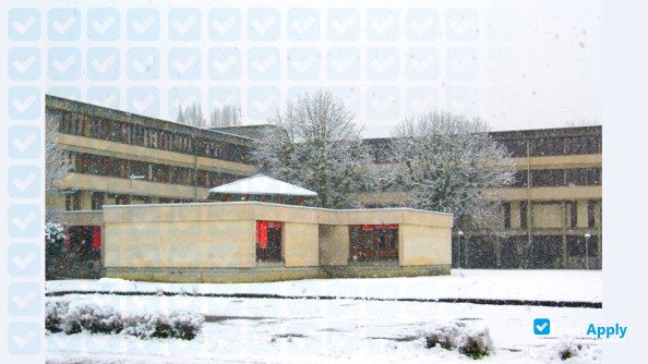 Photo de l’Grenoble Alpes University #23