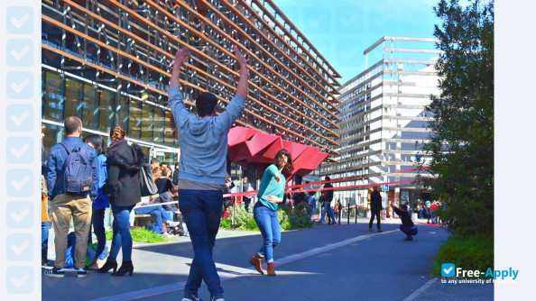 Foto de la University of La Rochelle #2