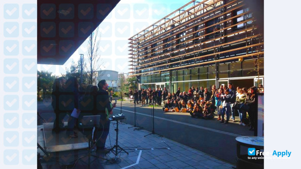 Foto de la University of La Rochelle #16