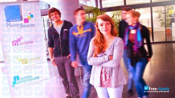 Foto de la University of La Rochelle #33