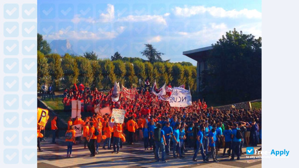 Photo de l’Polytechnic Institute of Grenoble #13