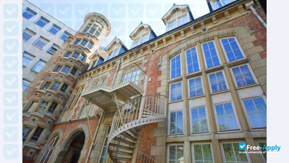 Foto de la Catholic University of Paris #18