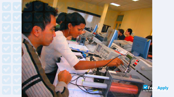 National Institute for Applied Sciences photo #8