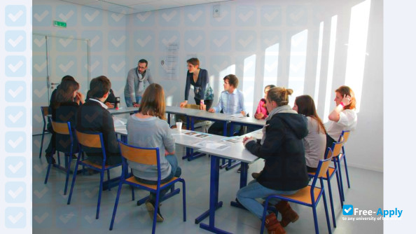 Foto de la National Institute of Applied Sciences #9