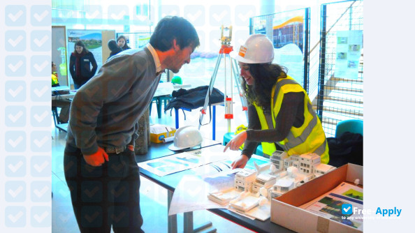 Foto de la National Institute of Applied Sciences #14
