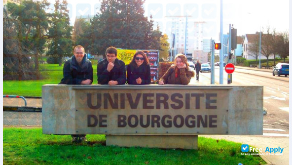 Foto de la University of Burgundy #2
