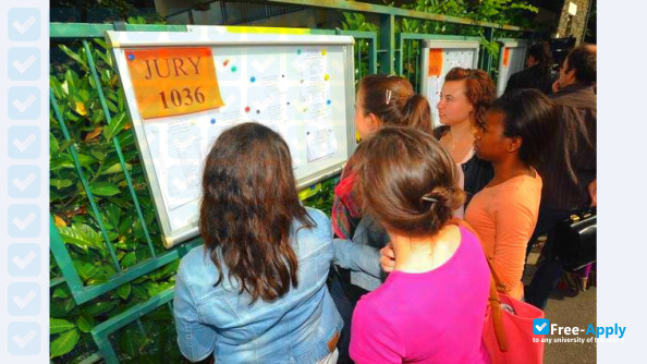 Foto de la The Academy of Orléans Tours #1