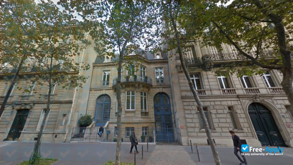 Foto de la American University of Paris #11