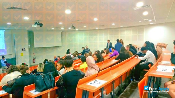 University of Evry-Val d'Essonne photo