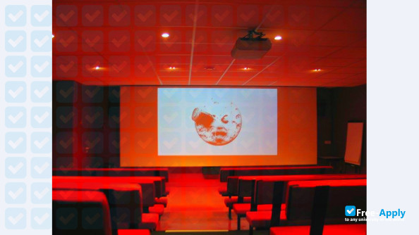 CLCF Free Conservatory of French Cinema фотография №1
