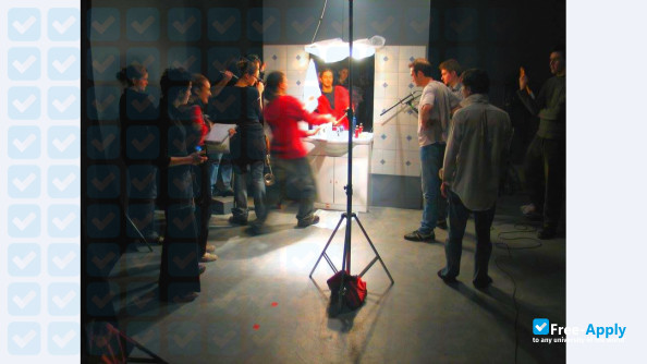 CLCF Free Conservatory of French Cinema фотография №17