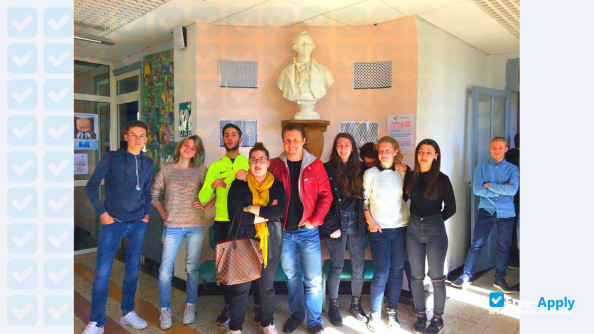 Photo de l’University of Corsica Pascal Paoli #2