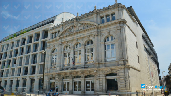 Foto de la University of Nîmes #13