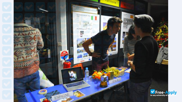 Foto de la Toulouse School of Architecture #15