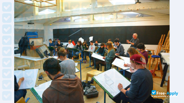 School of Art and Visual Communication фотография №5