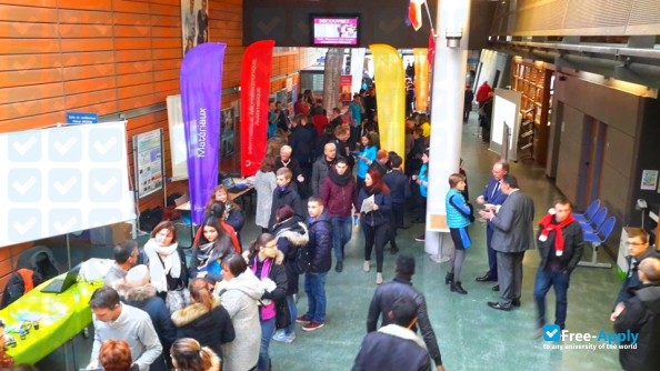 Foto de la Lille Polytechnic University of Lille #7