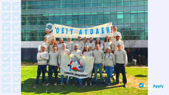 Foto de la Lille Polytechnic University of Lille #3