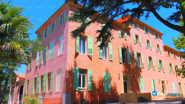 Photo de l’International Center for Pedagogical Studies #6