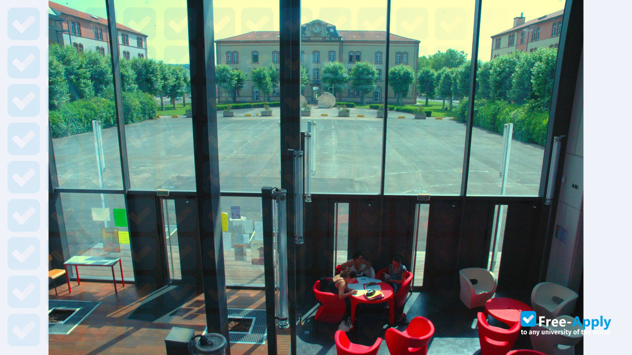 University Research and Training Center Jean-Francois Champollion photo #3