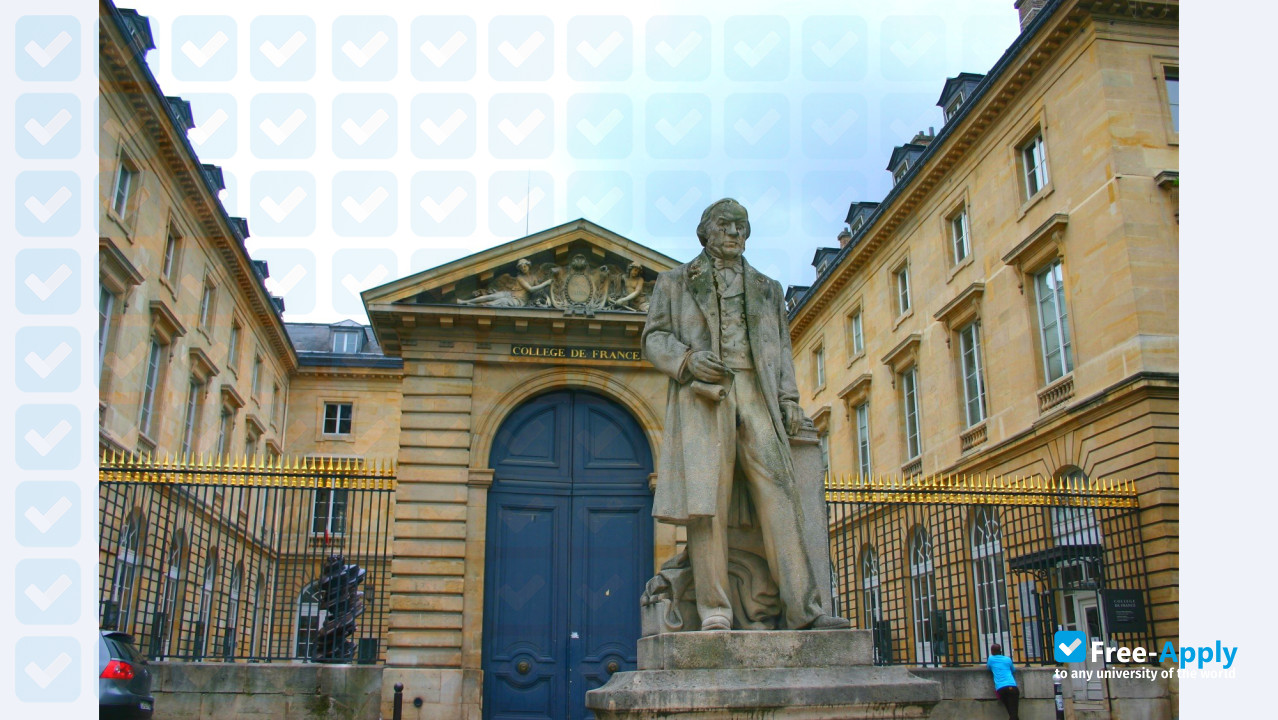 Foto de la France secondary school #2