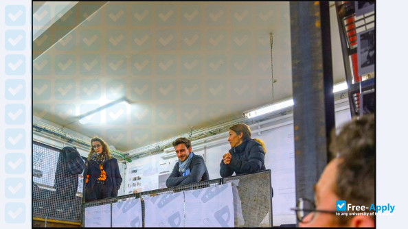 Foto de la Special School of Architecture Paris #2