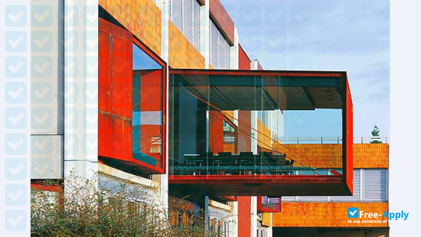 University of Paris 8 Vincennes-Saint-Denis photo #6