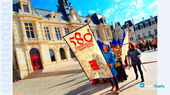 University of Poitiers photo #8