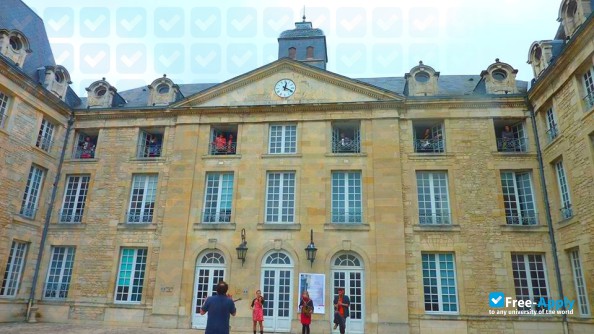 Photo de l’University of Poitiers #7