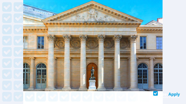 Photo de l’University of Paris-Descartes #12