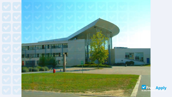 Rennes 2 University photo #5