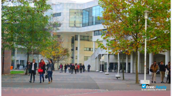 Paris XII Val de Marne University photo #11