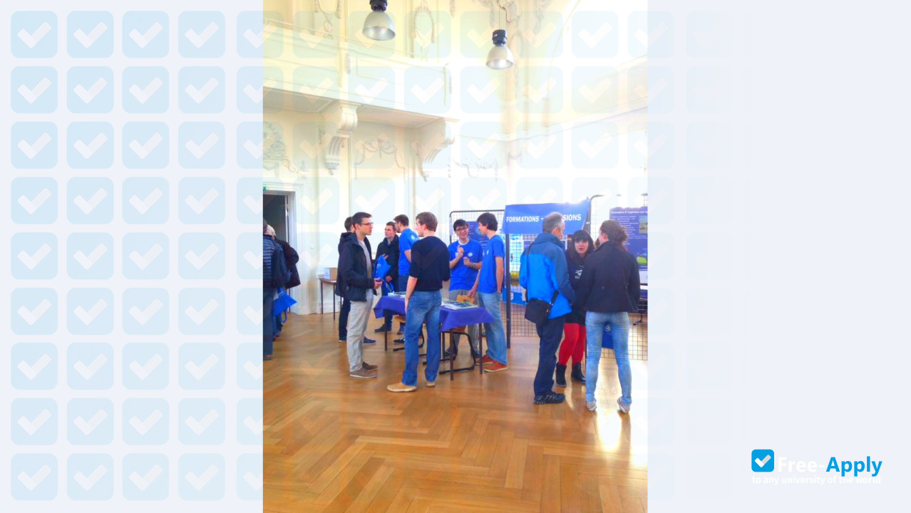 Foto de la National School of Water and Environmental Engineering, Strasbourg #10
