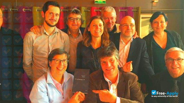 Foto de la Higher School of Journalism of Lille #4