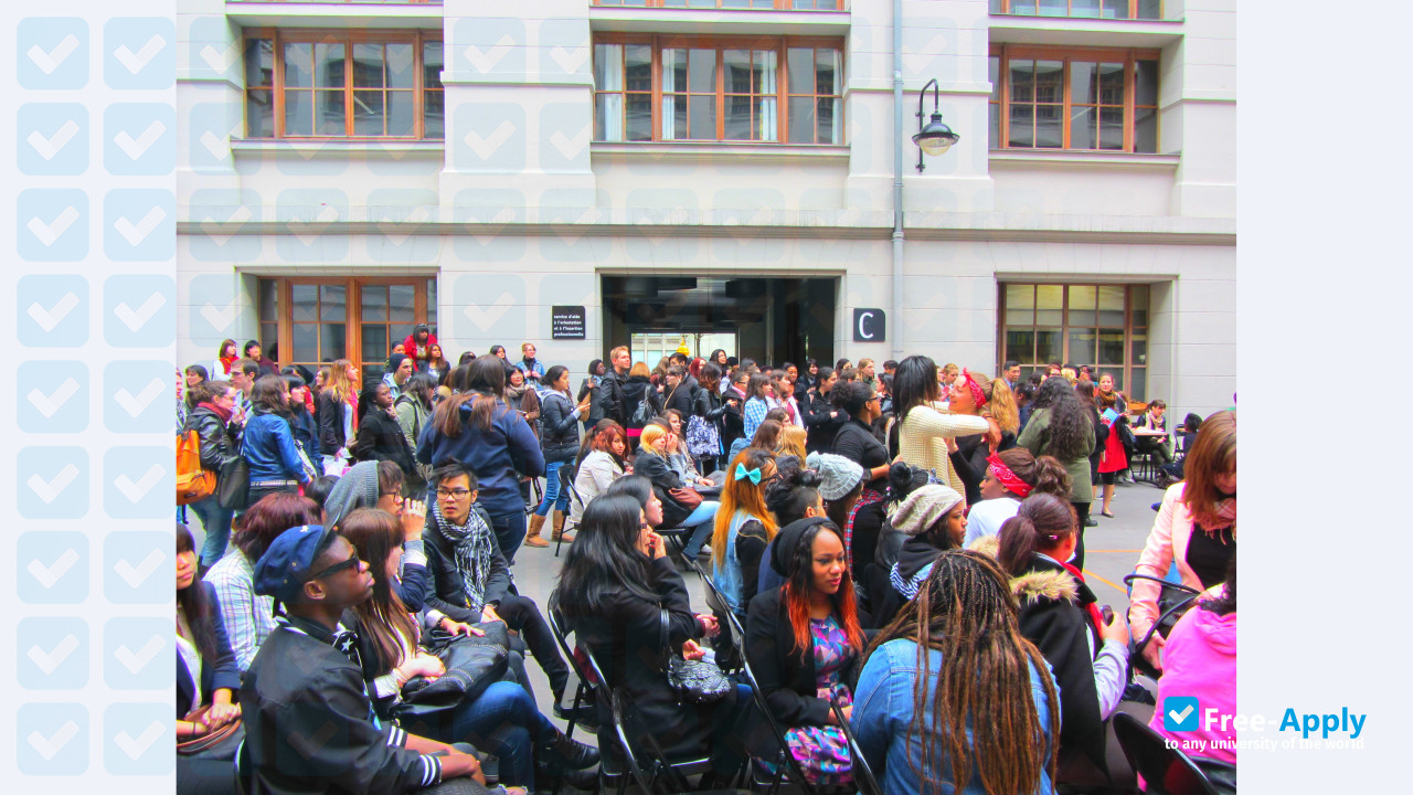 Foto de la Paris Diderot University #4